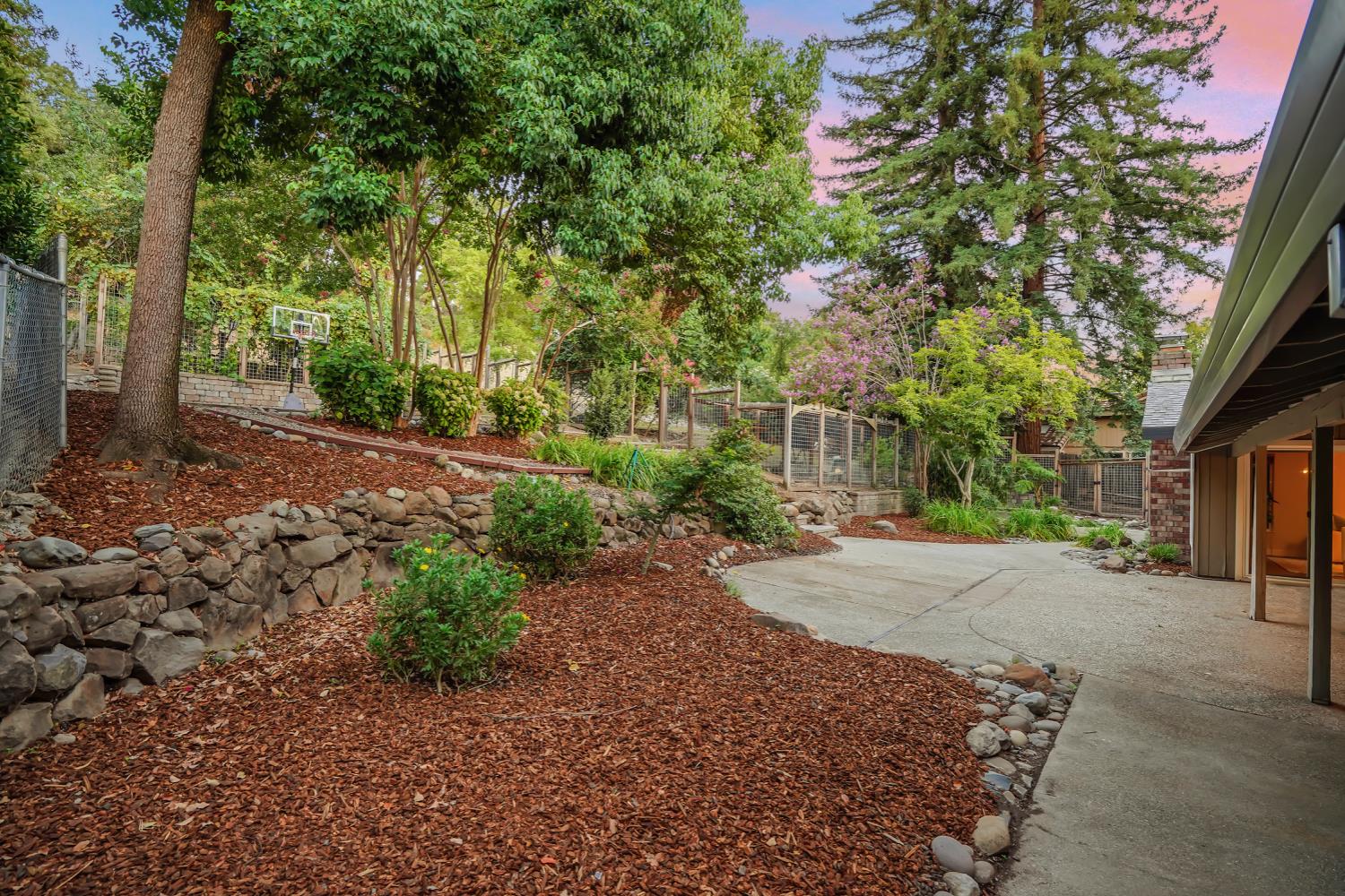 Detail Gallery Image 35 of 37 For 4025 Silver St, Rocklin,  CA 95677 - 5 Beds | 3/1 Baths