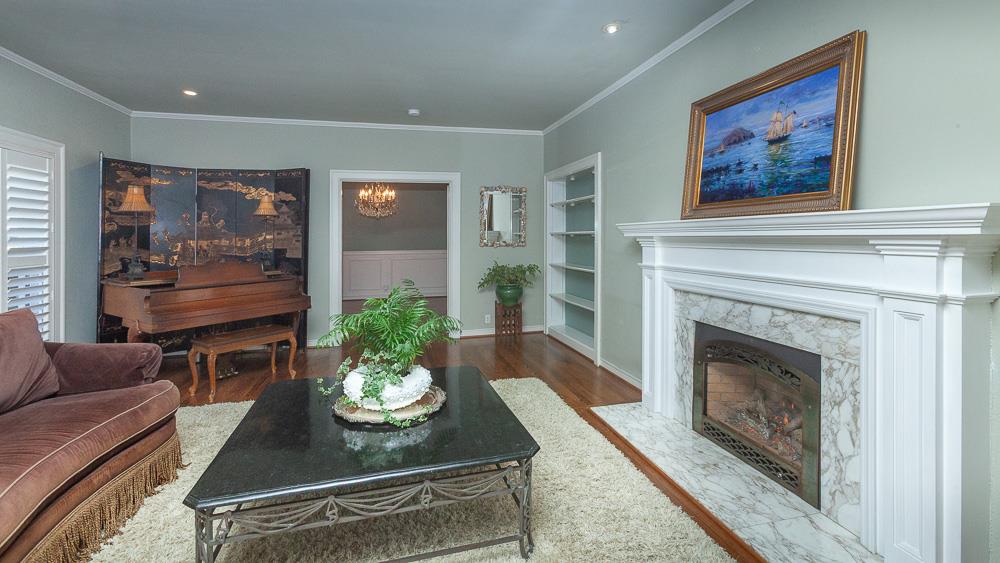Detail Gallery Image 14 of 73 For 1060 W Monterey Ave, Stockton,  CA 95204 - 4 Beds | 3 Baths