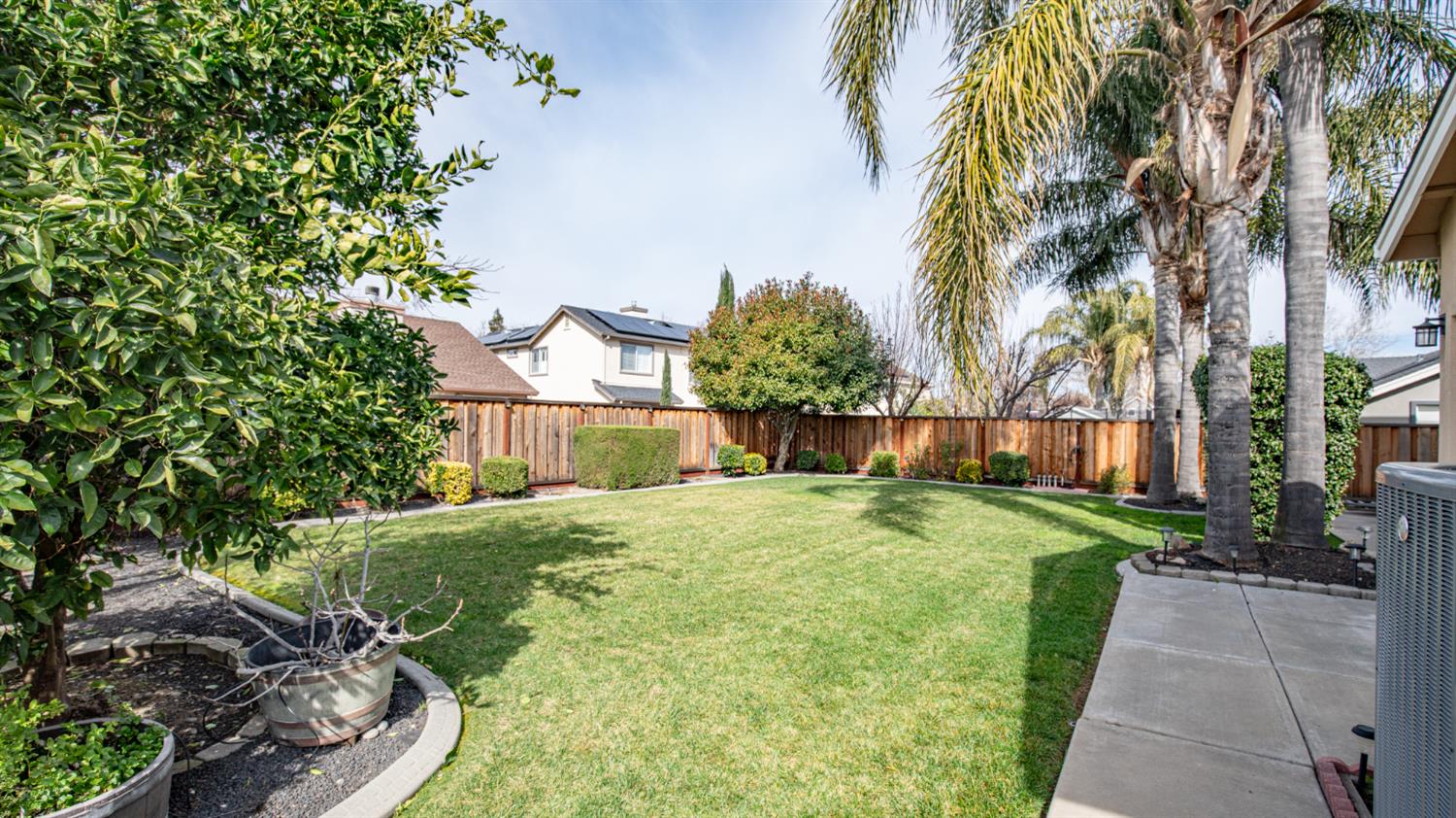 Detail Gallery Image 36 of 41 For 1385 Maiden Ct, Tracy,  CA 95377 - 3 Beds | 3 Baths