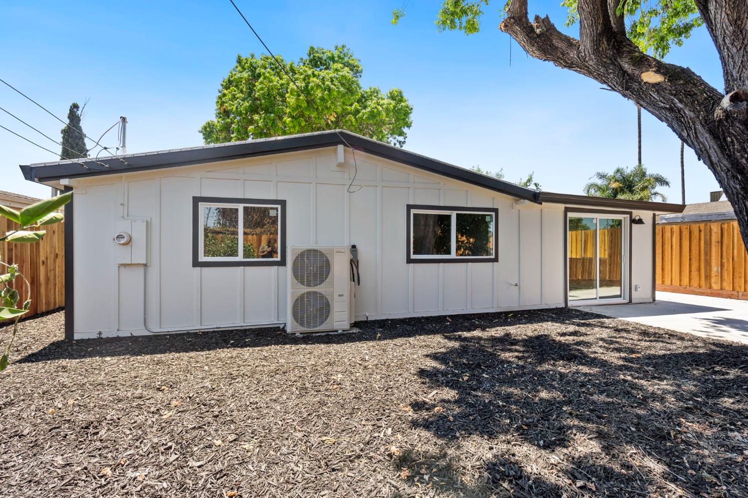 Detail Gallery Image 23 of 23 For 3889 32nd, Sacramento,  CA 95824 - 3 Beds | 2 Baths