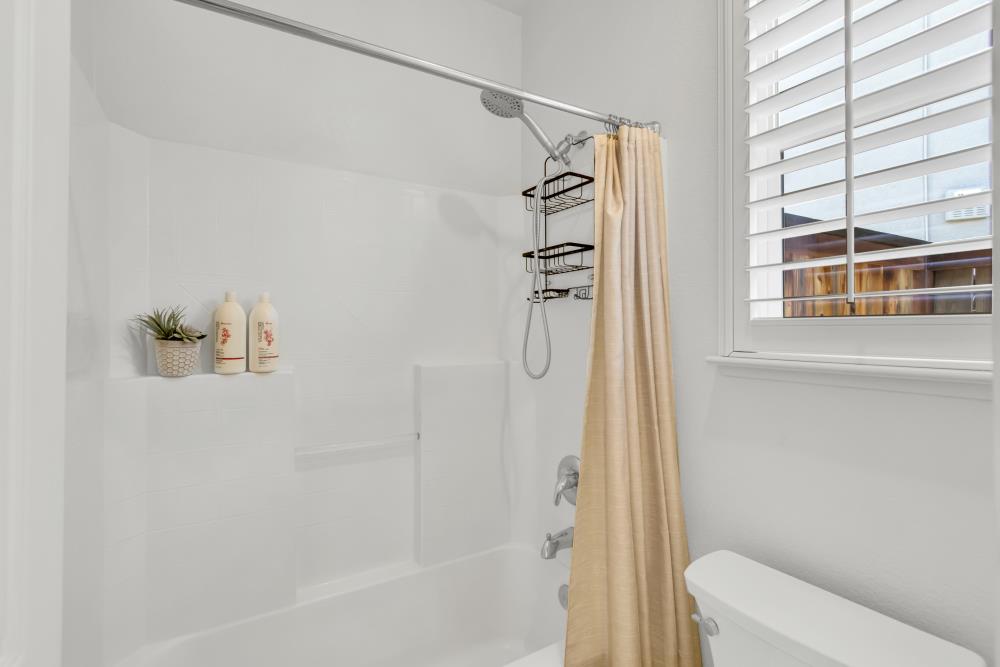 Detail Gallery Image 28 of 64 For 9688 Pasture Rose Ct, Elk Grove,  CA 95624 - 3 Beds | 2/1 Baths