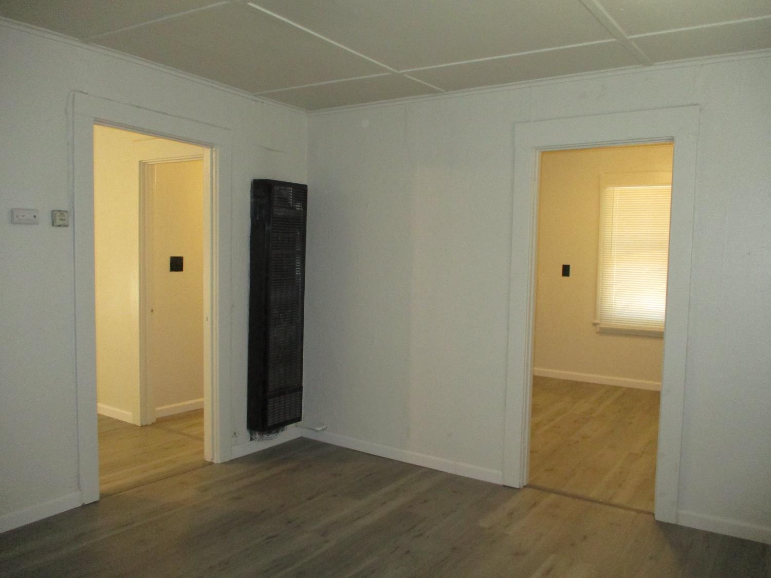 Detail Gallery Image 4 of 14 For 339 W 6th St, Stockton,  CA 95206 - 1 Beds | 1 Baths