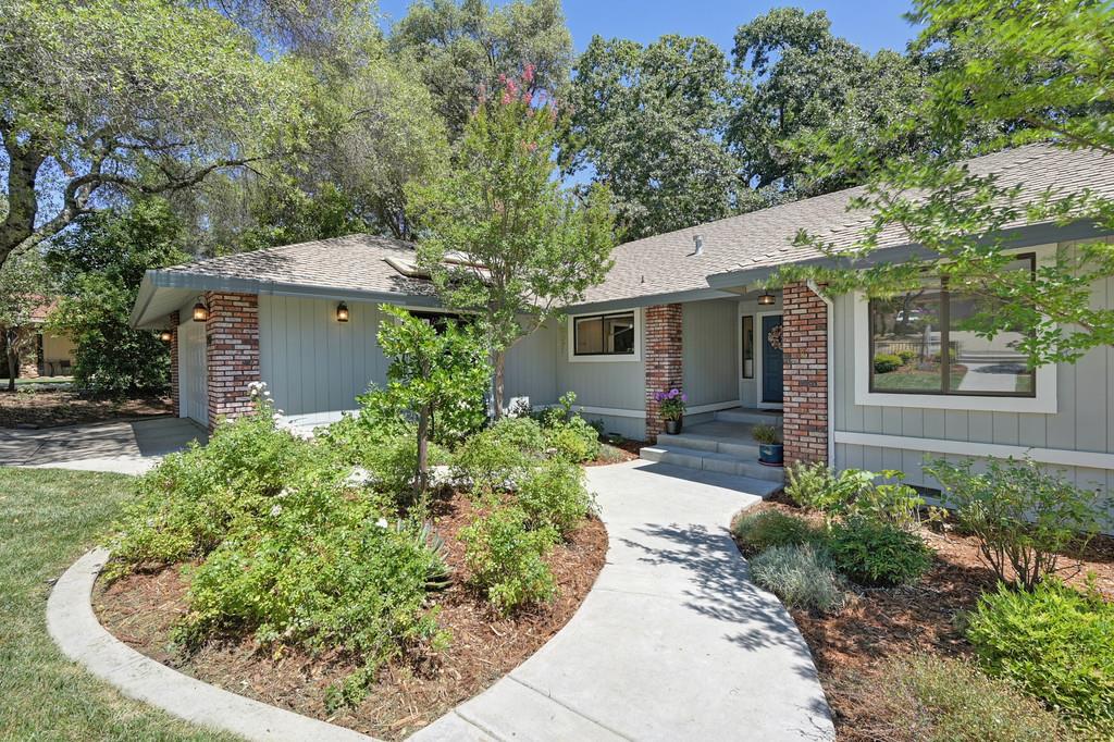 Detail Gallery Image 7 of 73 For 2953 Oakleaf Dr, Cameron Park,  CA 95682 - 3 Beds | 2/1 Baths