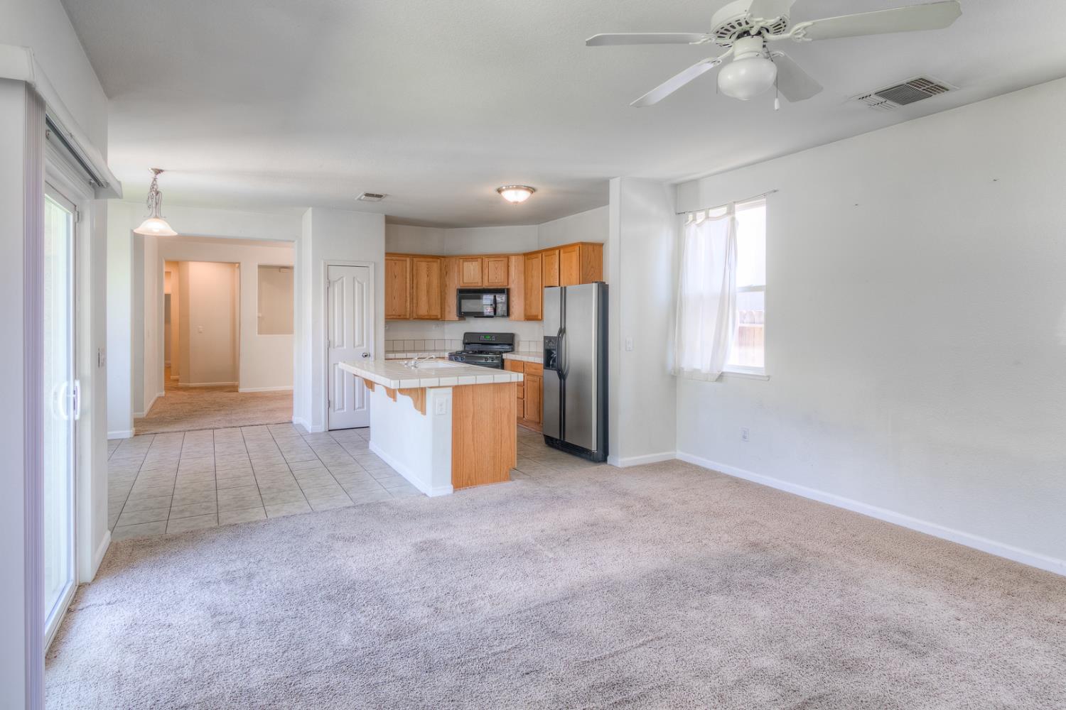 Detail Gallery Image 16 of 44 For 4124 Wood Spice Way, Rancho Cordova,  CA 95742 - 3 Beds | 2 Baths