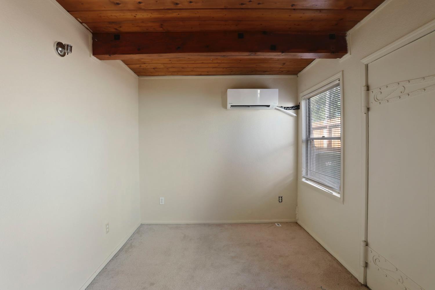 Detail Gallery Image 30 of 60 For 503 E Essex St, Stockton,  CA 95204 - 4 Beds | 2 Baths