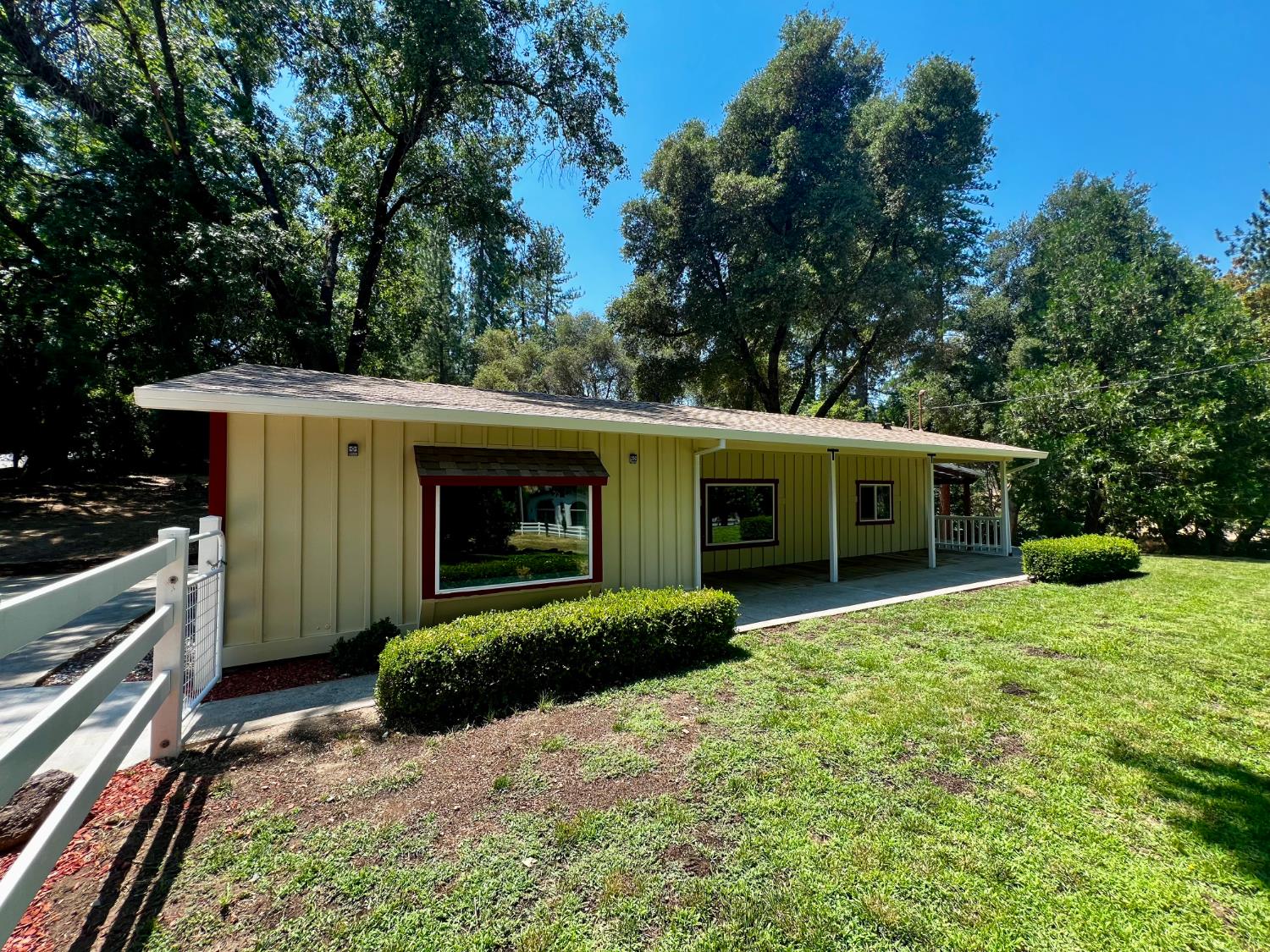 Detail Gallery Image 1 of 64 For 2018 Whistler Way, Somerset,  CA 95684 - 3 Beds | 2 Baths