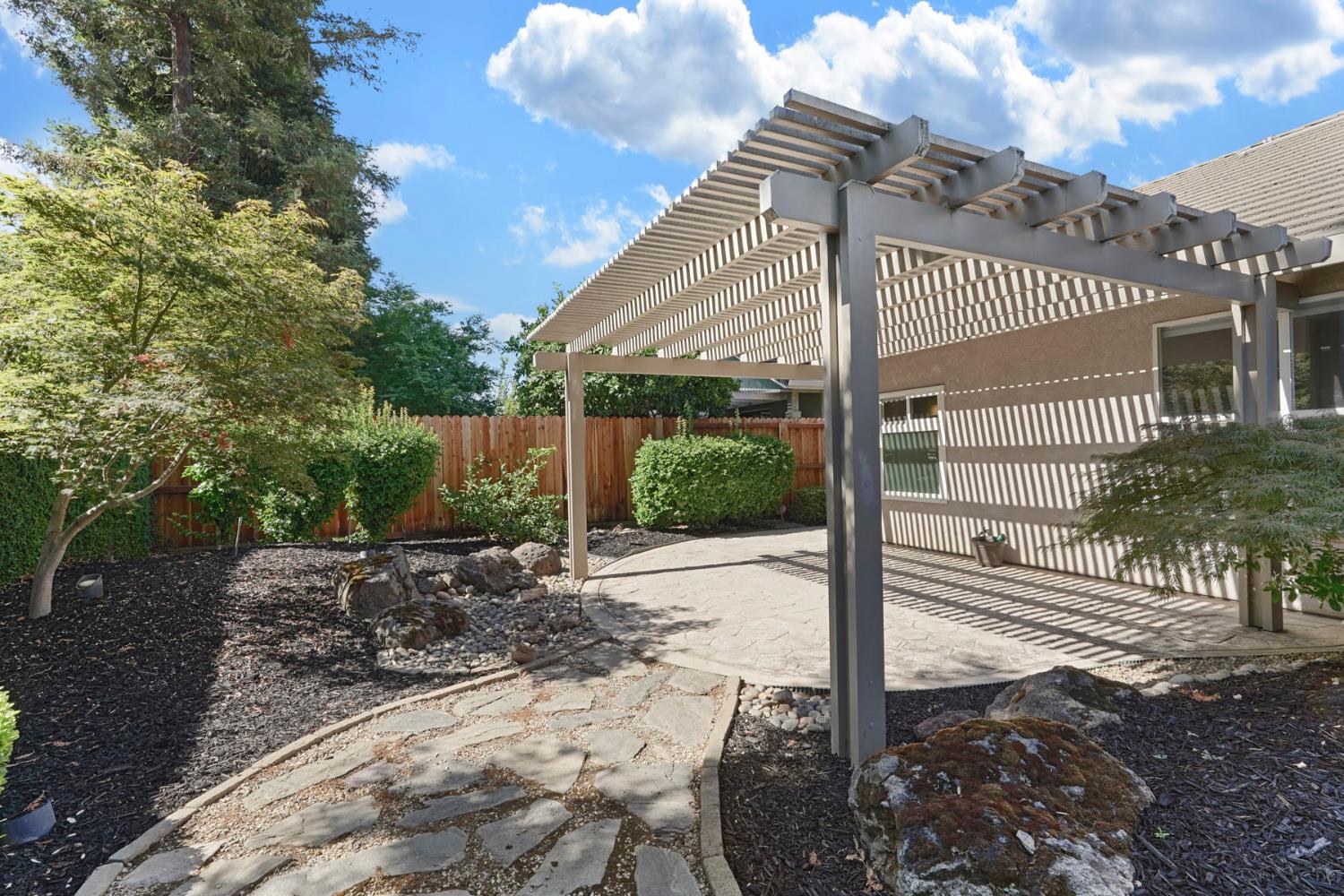 Detail Gallery Image 42 of 43 For 1114 Waterford Way, Lodi,  CA 95242 - 3 Beds | 2 Baths