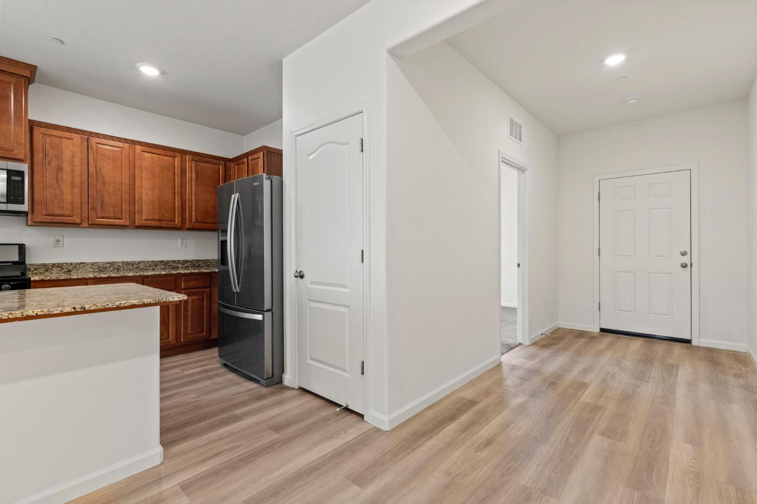 Detail Gallery Image 8 of 41 For 2363 Redgold St, Marysville,  CA 95901 - 4 Beds | 2 Baths
