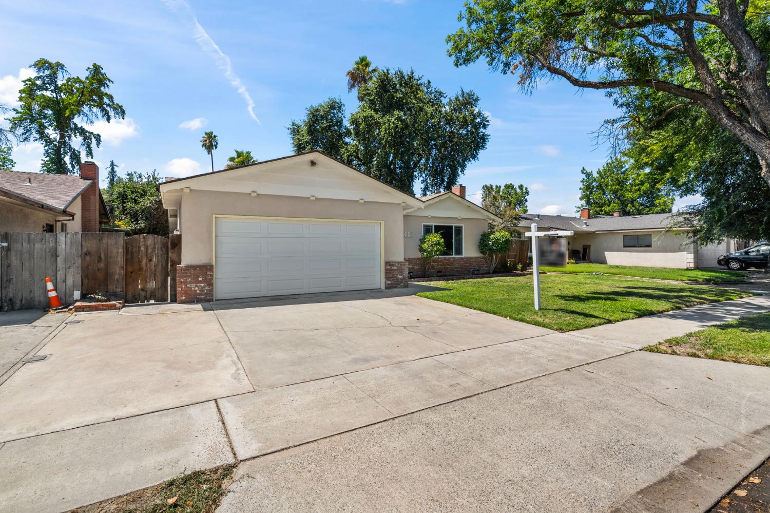 Detail Gallery Image 3 of 40 For 2040 Edgebrook Dr, Modesto,  CA 95354 - 3 Beds | 2 Baths