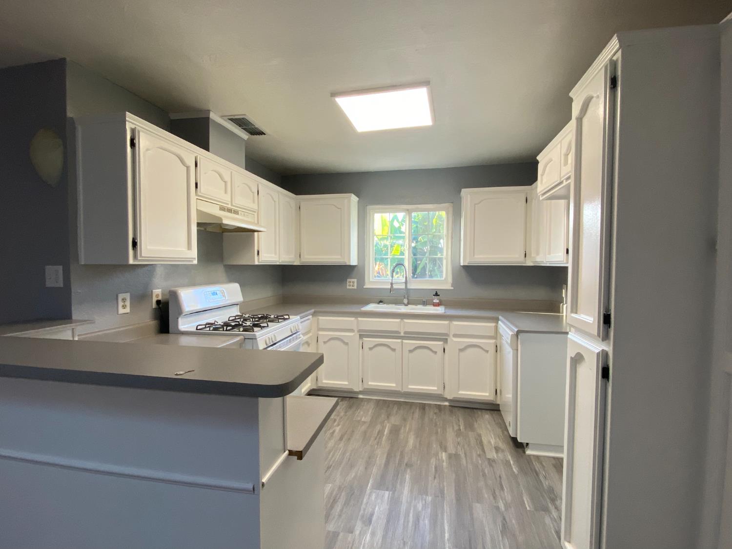 Detail Gallery Image 15 of 50 For 196 Vista Del Rio St, Gridley,  CA 95948 - 3 Beds | 2 Baths