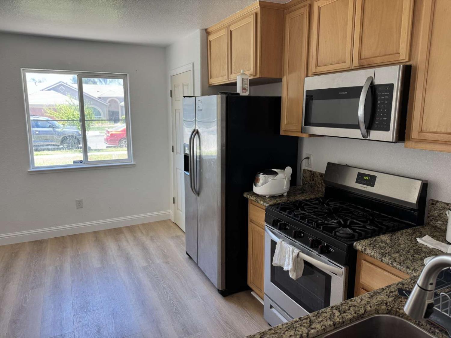 Detail Gallery Image 37 of 41 For 328 Sunburst St, Los Banos,  CA 93635 - 3 Beds | 2 Baths