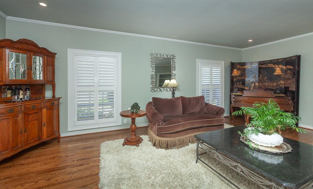 Detail Gallery Image 13 of 73 For 1060 W Monterey Ave, Stockton,  CA 95204 - 4 Beds | 3 Baths