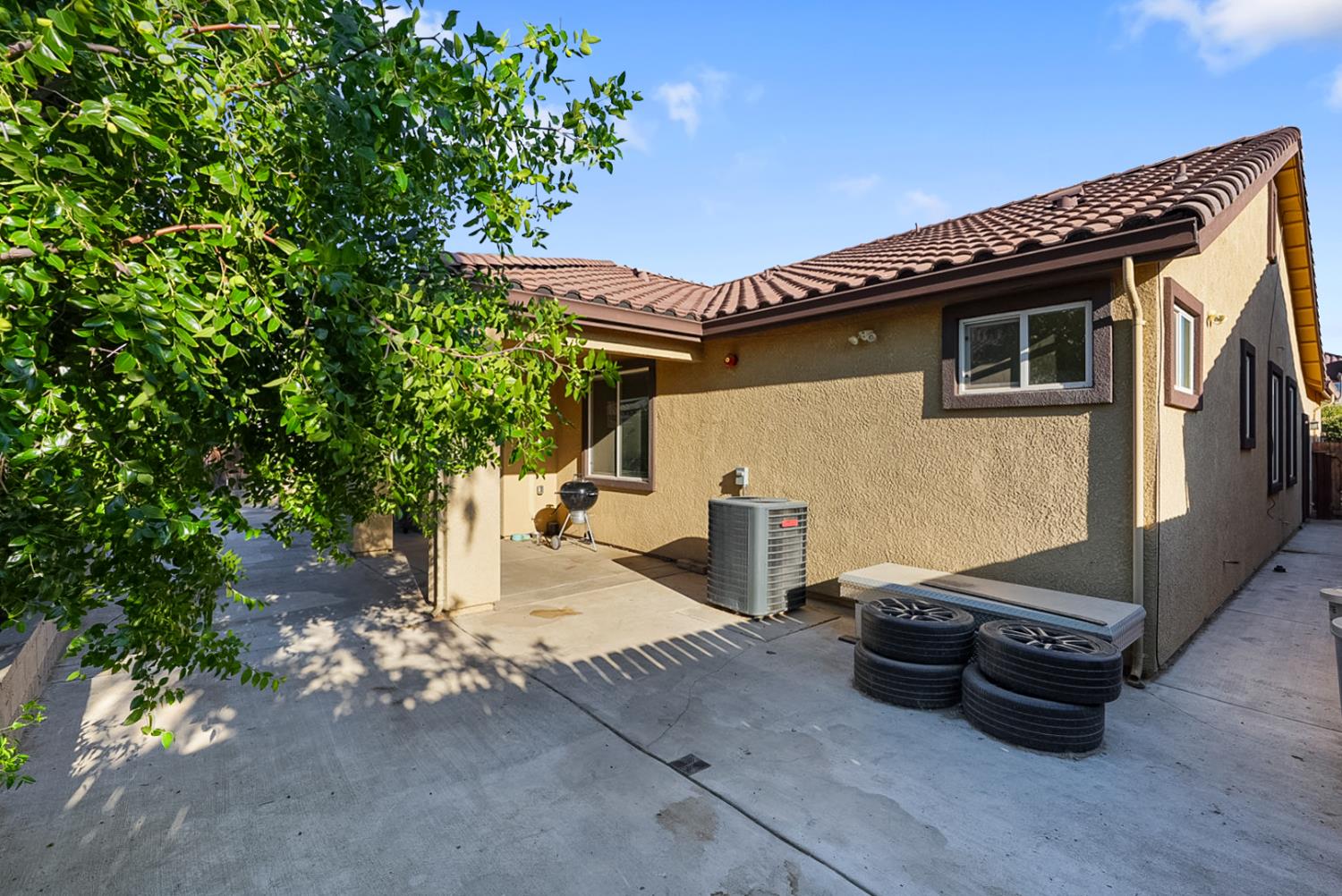 Detail Gallery Image 26 of 41 For 1444 San Pedro St, Los Banos,  CA 93635 - 4 Beds | 2 Baths
