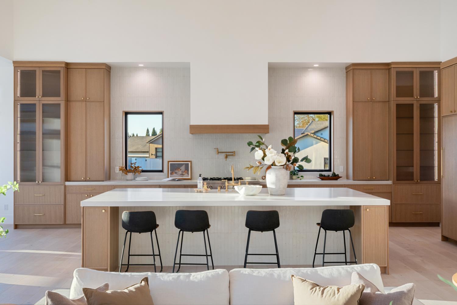 Detail Gallery Image 17 of 72 For 9260 Hilltop Pl, Loomis,  CA 95650 - 4 Beds | 5 Baths