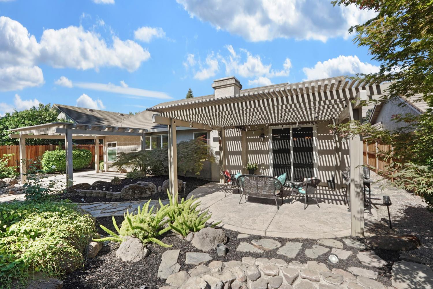 Detail Gallery Image 37 of 43 For 1114 Waterford Way, Lodi,  CA 95242 - 3 Beds | 2 Baths