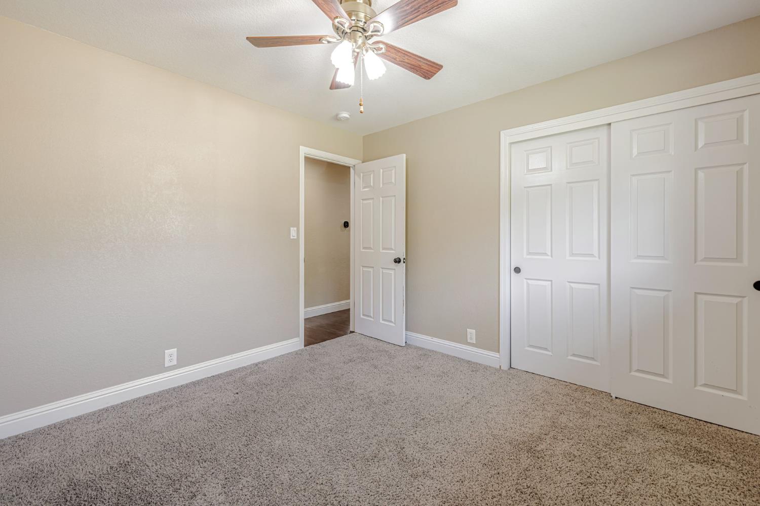 Detail Gallery Image 30 of 58 For 4469 Benton Way, Shingle Springs,  CA 95682 - 4 Beds | 2 Baths