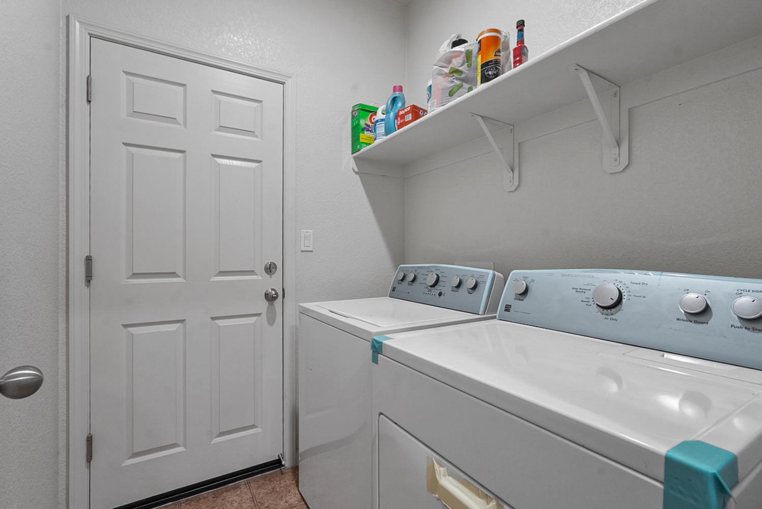 Detail Gallery Image 22 of 41 For 1444 San Pedro St, Los Banos,  CA 93635 - 4 Beds | 2 Baths