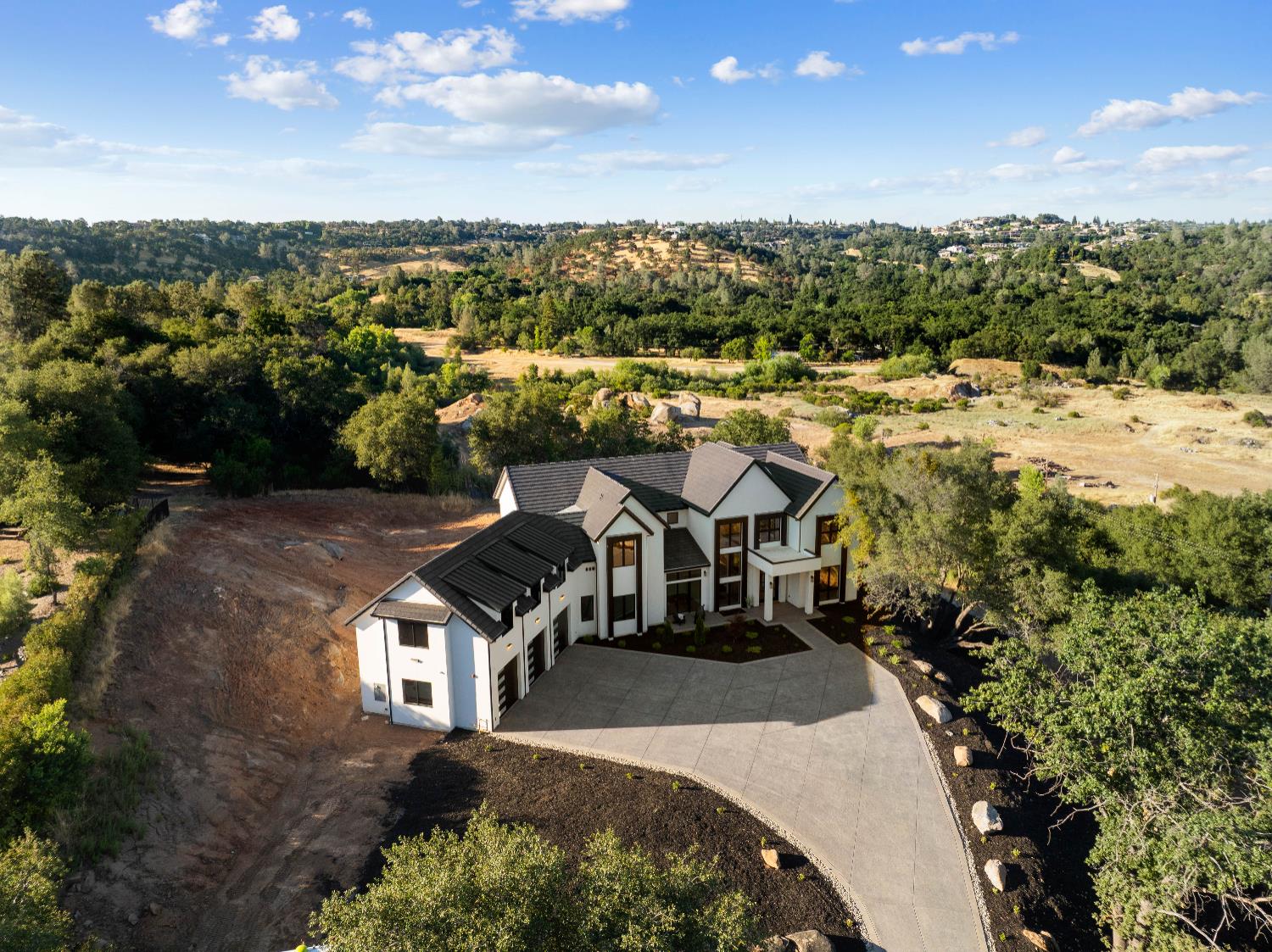 Detail Gallery Image 3 of 86 For 9995 Powerhouse Rd, Newcastle,  CA 95658 - 5 Beds | 4/1 Baths