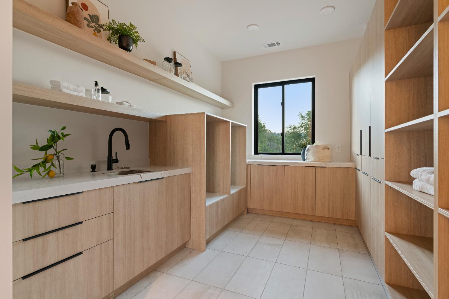 Detail Gallery Image 59 of 86 For 9995 Powerhouse Rd, Newcastle,  CA 95658 - 5 Beds | 4/1 Baths