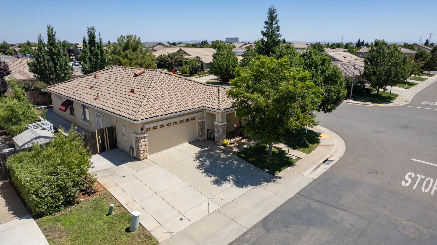 Detail Gallery Image 53 of 66 For 12241 Conservancy Way, Rancho Cordova,  CA 95742 - 3 Beds | 2 Baths