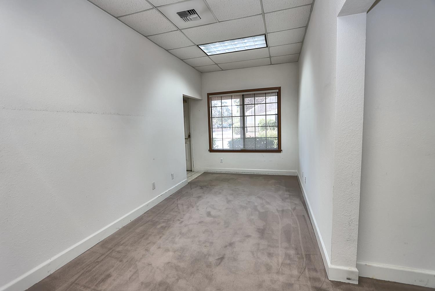 Detail Gallery Image 34 of 51 For 1601 Executive Ct, Sacramento,  CA 95864 - – Beds | – Baths