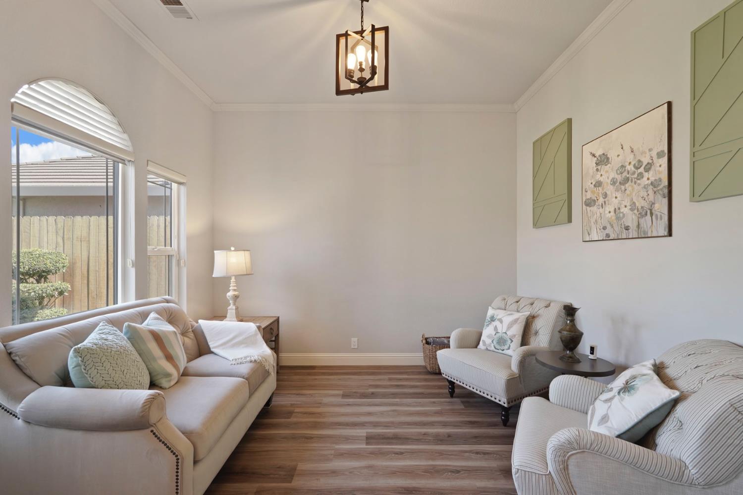 Detail Gallery Image 18 of 43 For 1114 Waterford Way, Lodi,  CA 95242 - 3 Beds | 2 Baths