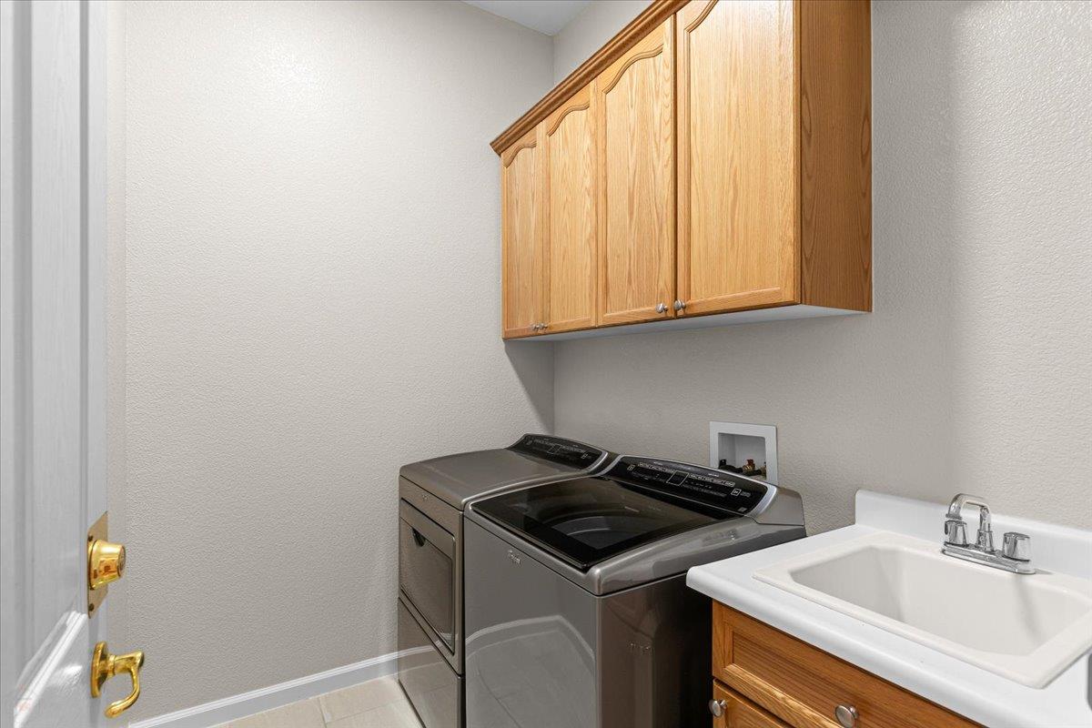 Detail Gallery Image 18 of 53 For 426 Treecrest Cir, Oakdale,  CA 95361 - 3 Beds | 2 Baths