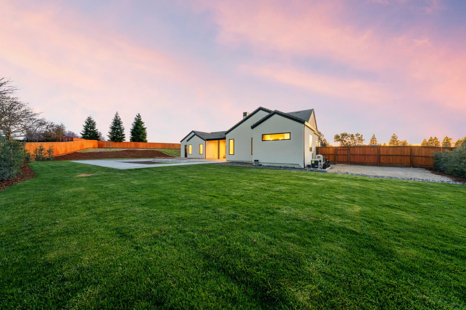 Detail Gallery Image 46 of 72 For 9260 Hilltop Pl, Loomis,  CA 95650 - 4 Beds | 5 Baths