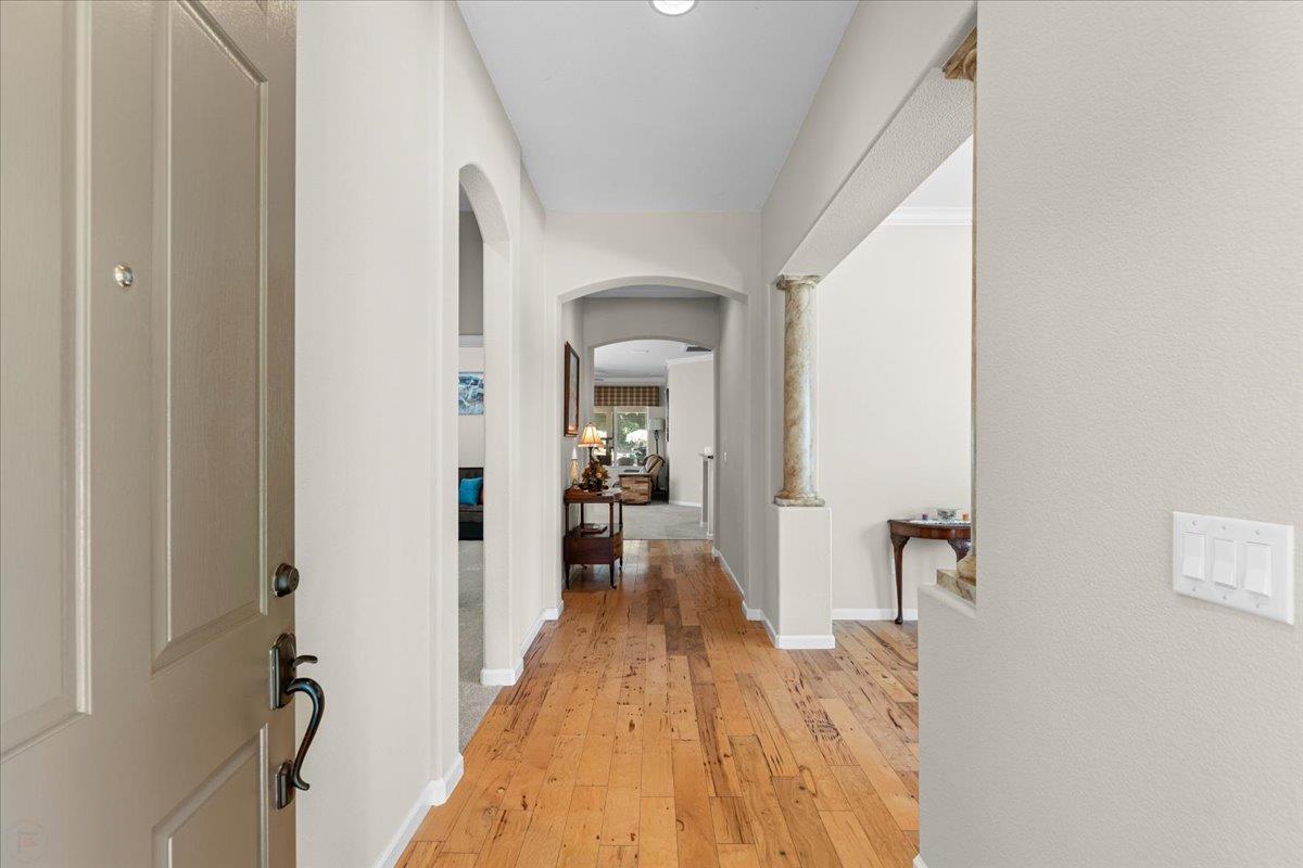 Detail Gallery Image 9 of 53 For 426 Treecrest Cir, Oakdale,  CA 95361 - 3 Beds | 2 Baths
