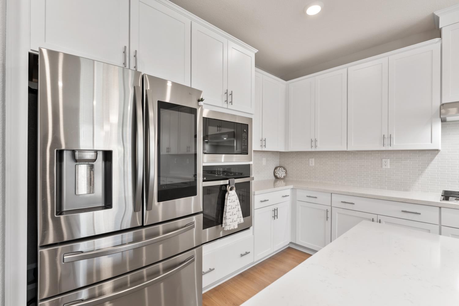 Detail Gallery Image 36 of 83 For 2073 Challenger Way, Roseville,  CA 95747 - 4 Beds | 3/1 Baths