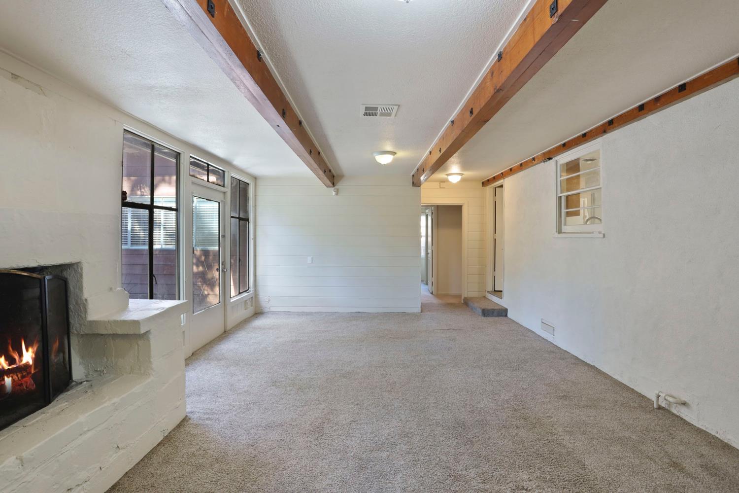 Detail Gallery Image 28 of 60 For 503 E Essex St, Stockton,  CA 95204 - 4 Beds | 2 Baths