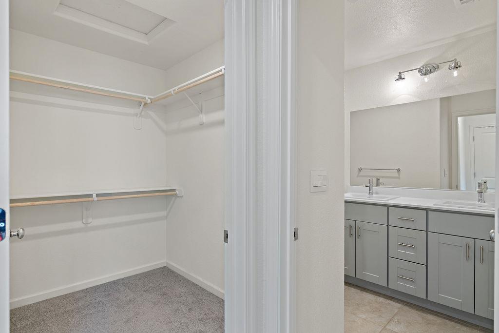 Detail Gallery Image 17 of 37 For 12084 Royal Ct, Waterford,  CA 95386 - 4 Beds | 2 Baths