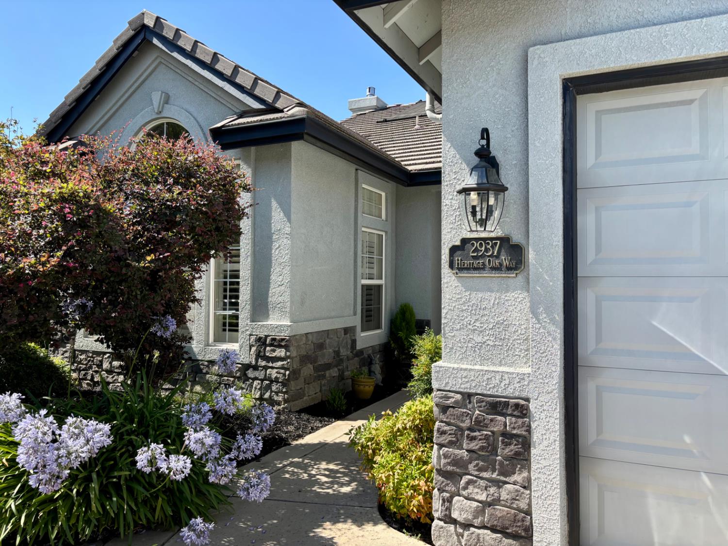 Detail Gallery Image 4 of 68 For 2937 Heritage Oak Way, Lodi,  CA 95242 - 3 Beds | 2 Baths