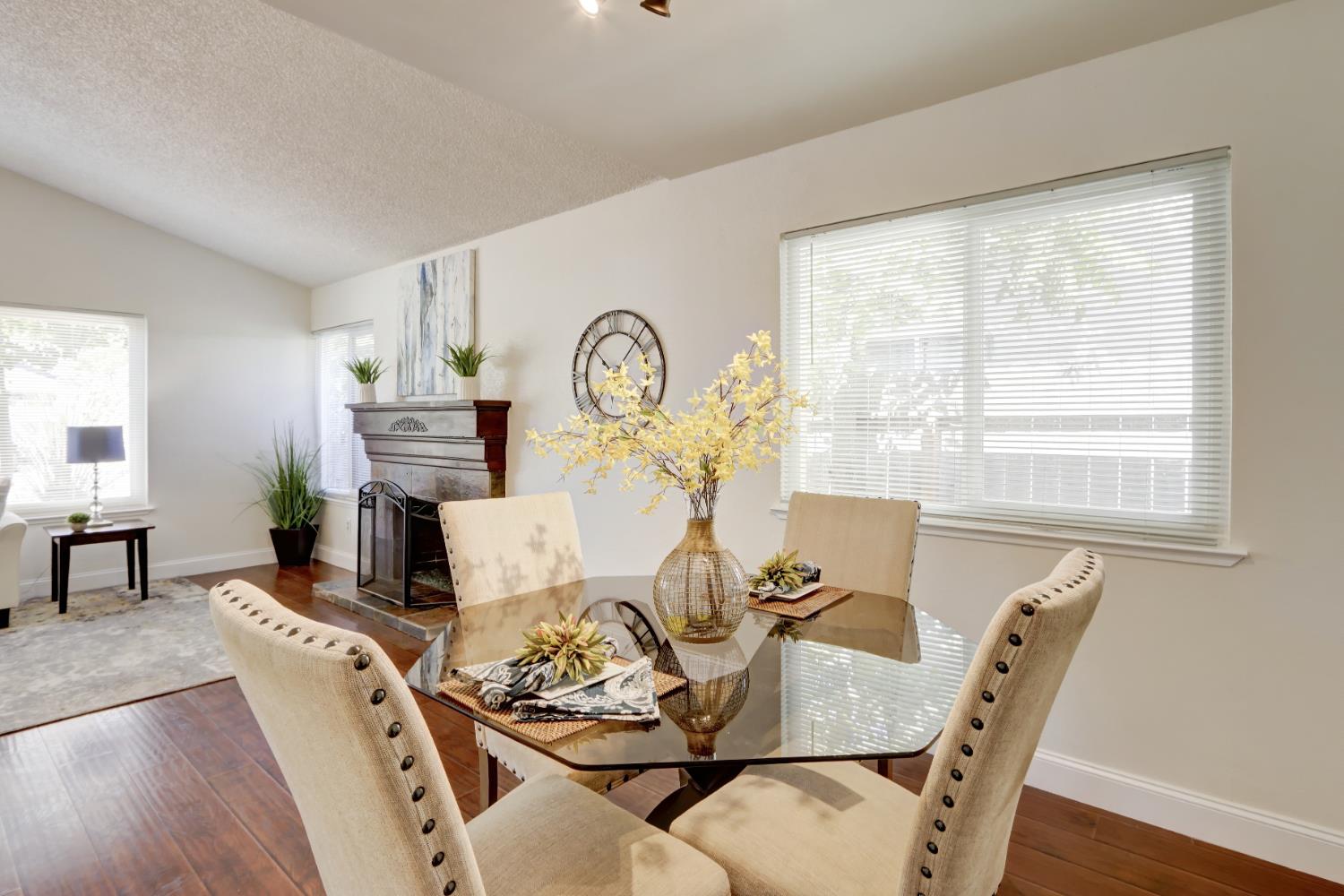 Detail Gallery Image 21 of 48 For 9013 Meadowsweet Way, Elk Grove,  CA 95624 - 4 Beds | 2 Baths