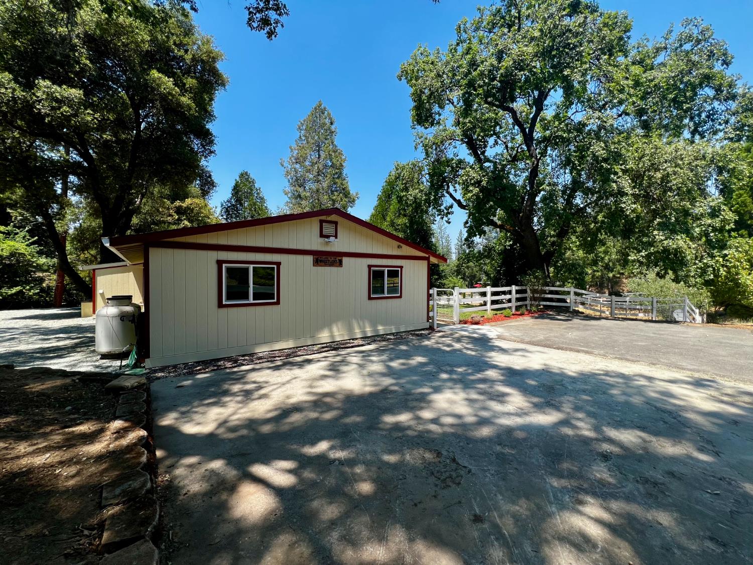 Detail Gallery Image 33 of 64 For 2018 Whistler Way, Somerset,  CA 95684 - 3 Beds | 2 Baths