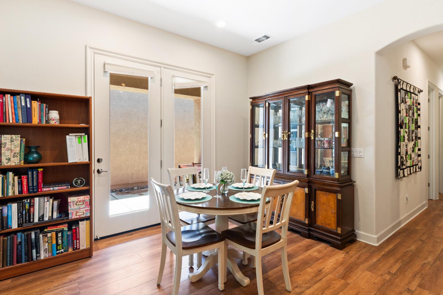 Detail Gallery Image 19 of 51 For 2431 Bird Rock Pl, Turlock,  CA 95380 - 3 Beds | 2 Baths