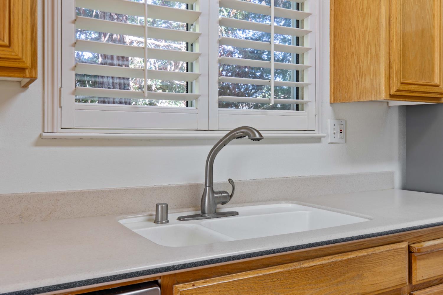 Detail Gallery Image 6 of 29 For 995 W Springer Dr, Turlock,  CA 95382 - 4 Beds | 2 Baths