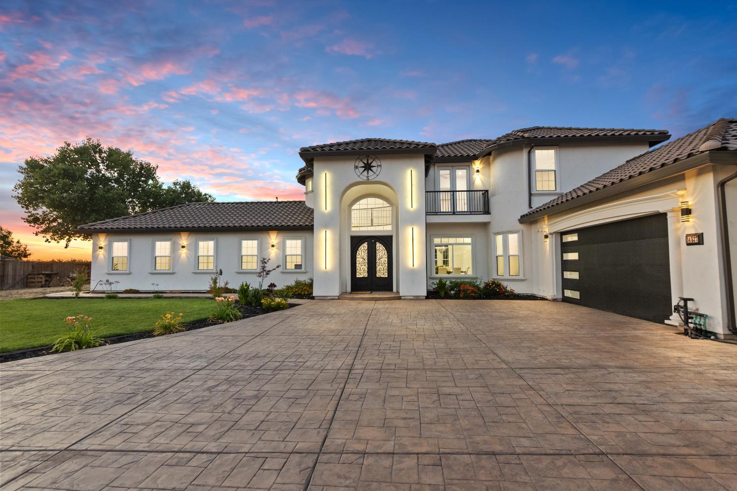Detail Gallery Image 4 of 98 For 14537 Mira Vista Ln, Lockeford,  CA 95237 - 7 Beds | 4/1 Baths