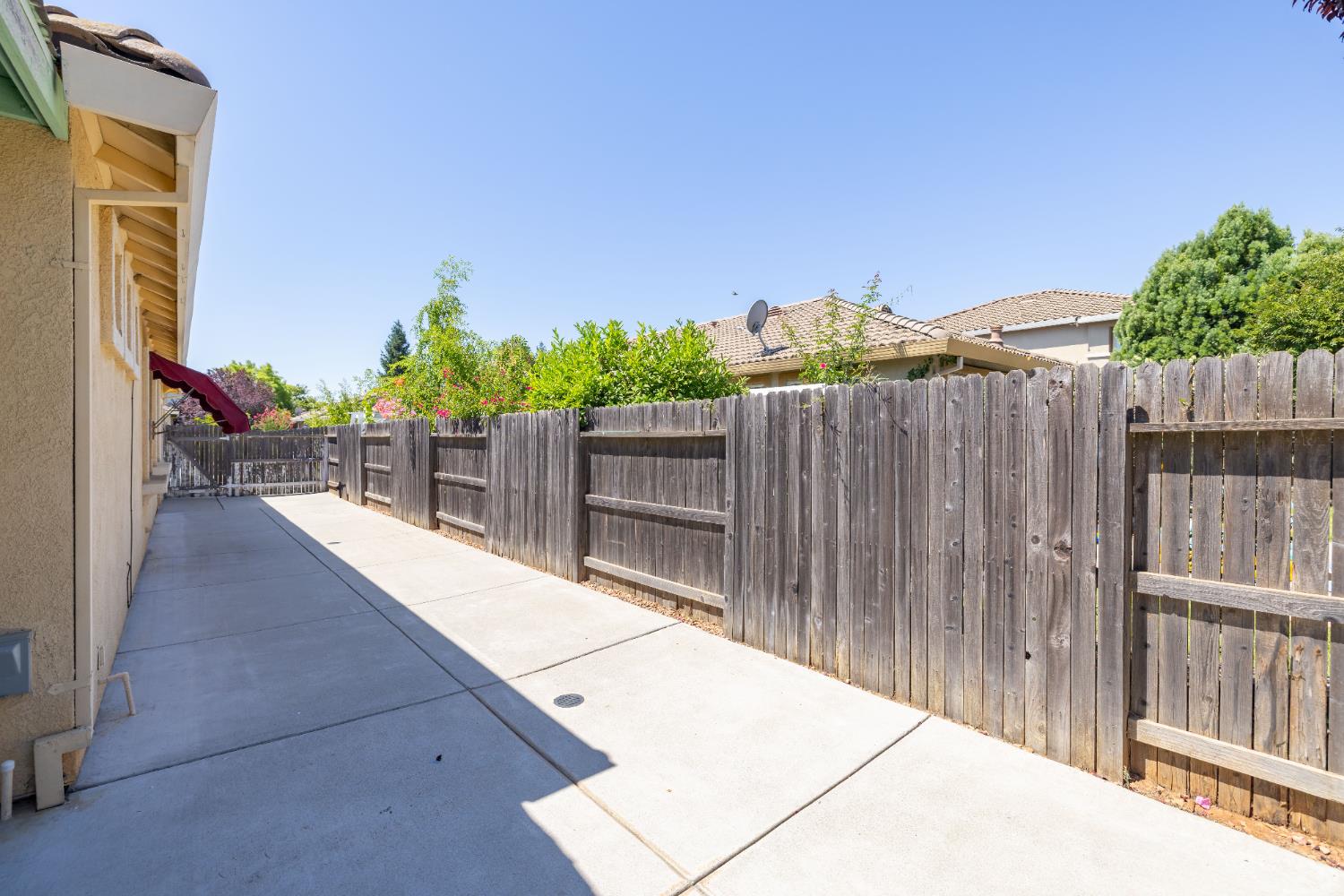 Detail Gallery Image 45 of 66 For 12241 Conservancy Way, Rancho Cordova,  CA 95742 - 3 Beds | 2 Baths