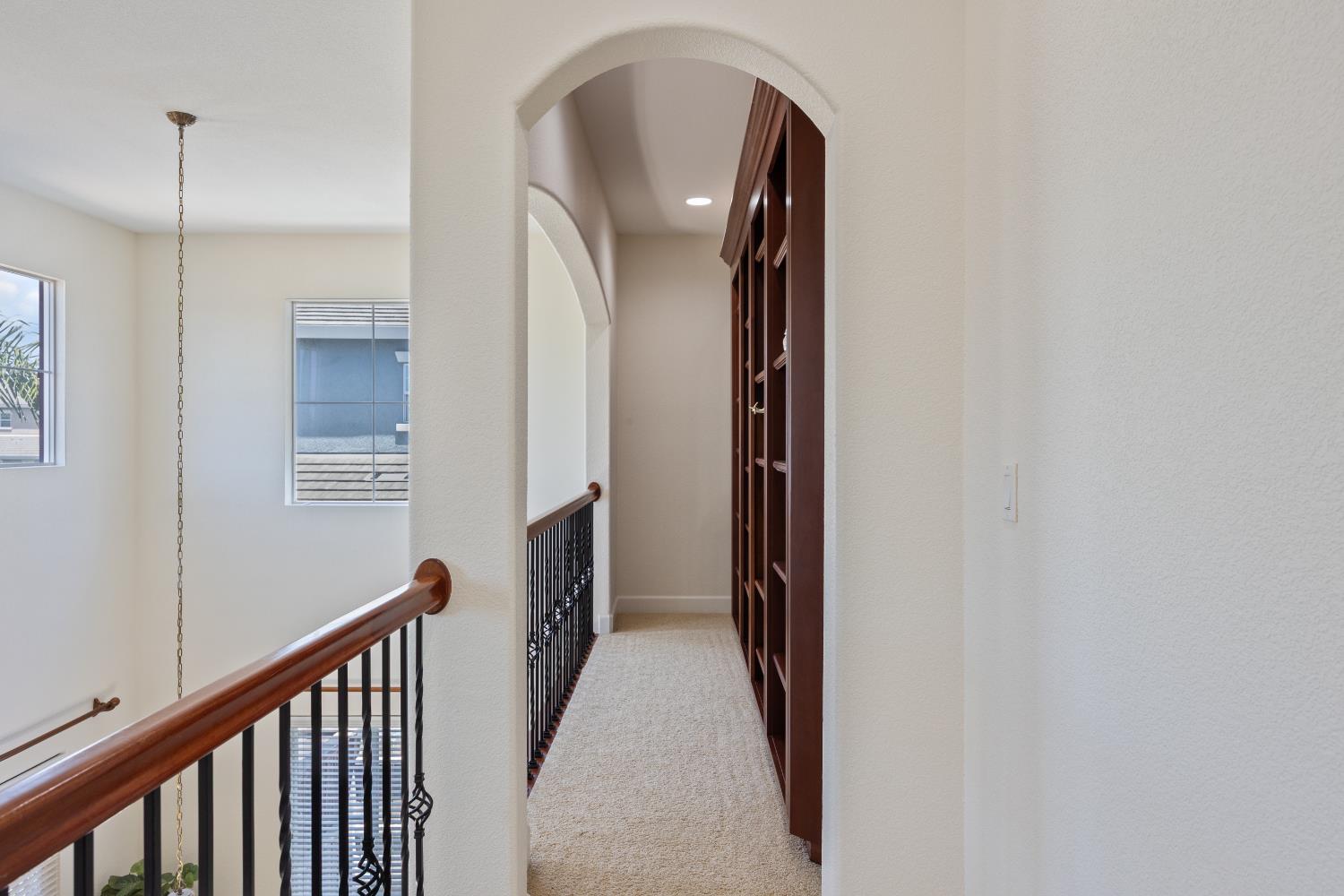 Detail Gallery Image 36 of 78 For 6904 Rio Tejo Way, Elk Grove,  CA 95757 - 5 Beds | 3 Baths