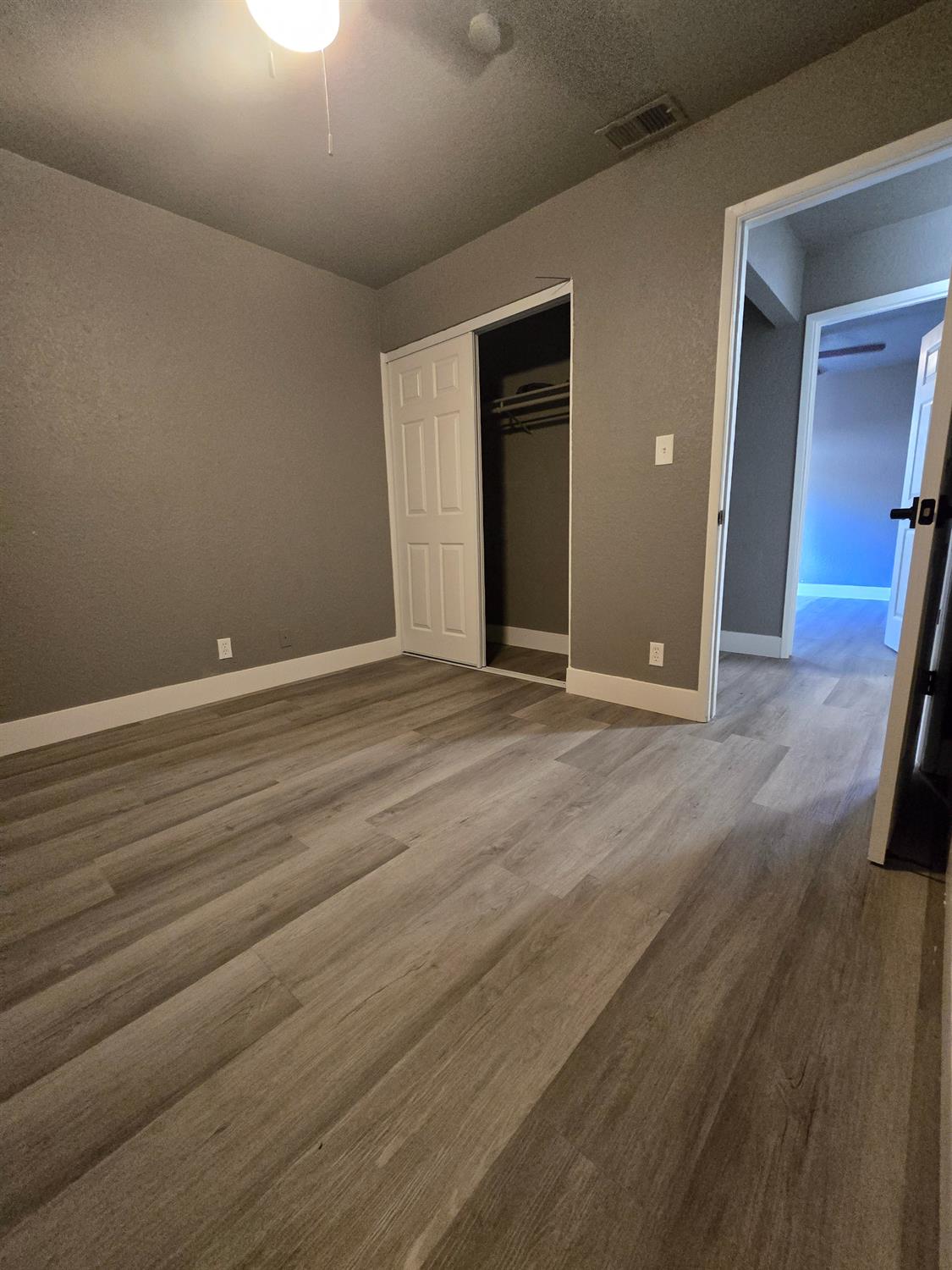 Detail Gallery Image 11 of 22 For 1957 Comstock Dr, Stockton,  CA 95209 - – Beds | – Baths