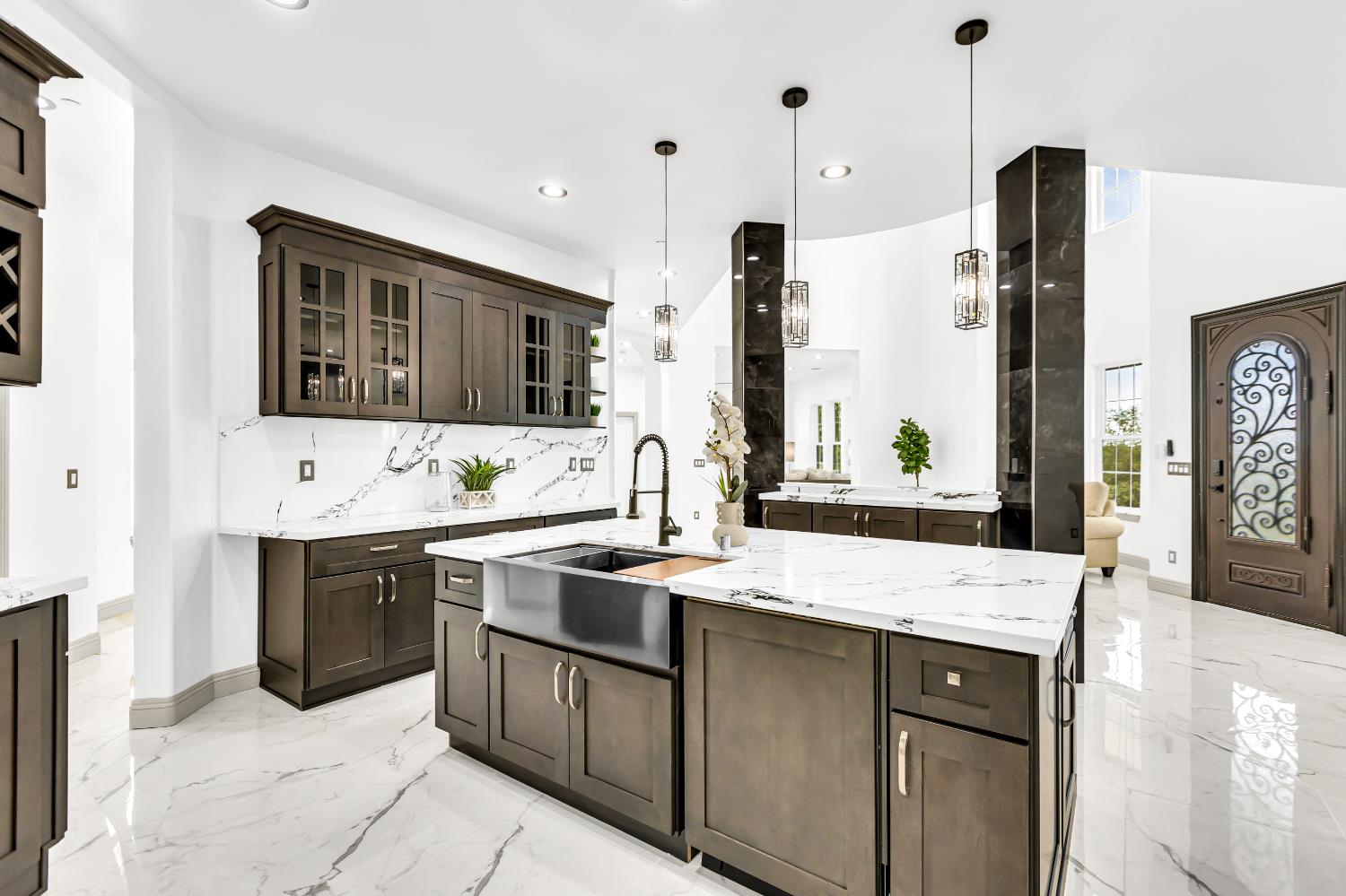 Detail Gallery Image 38 of 98 For 14537 Mira Vista Ln, Lockeford,  CA 95237 - 7 Beds | 4/1 Baths