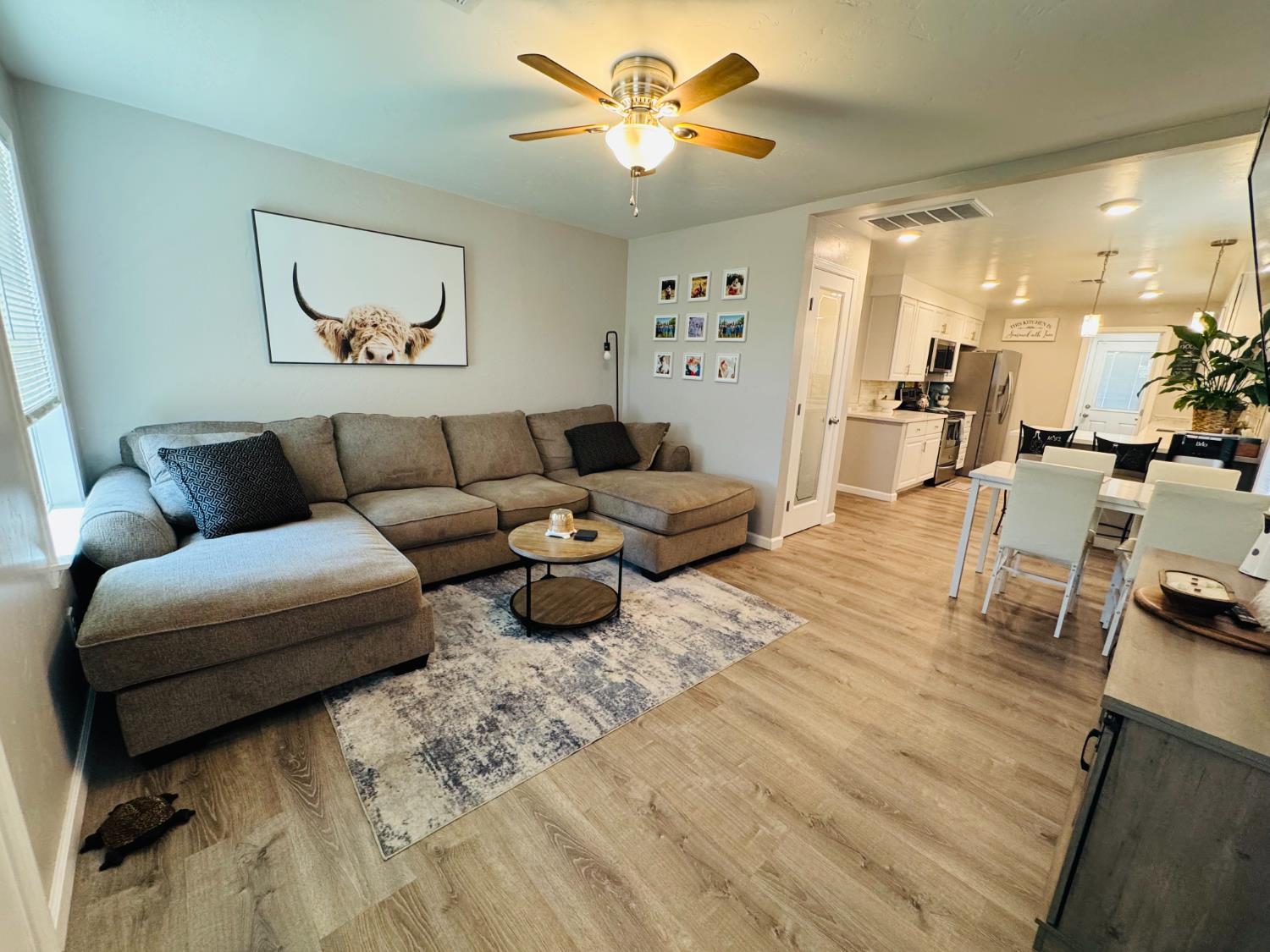 Detail Gallery Image 14 of 43 For 3761 Arizona Ave, Riverbank,  CA 95367 - 3 Beds | 2 Baths