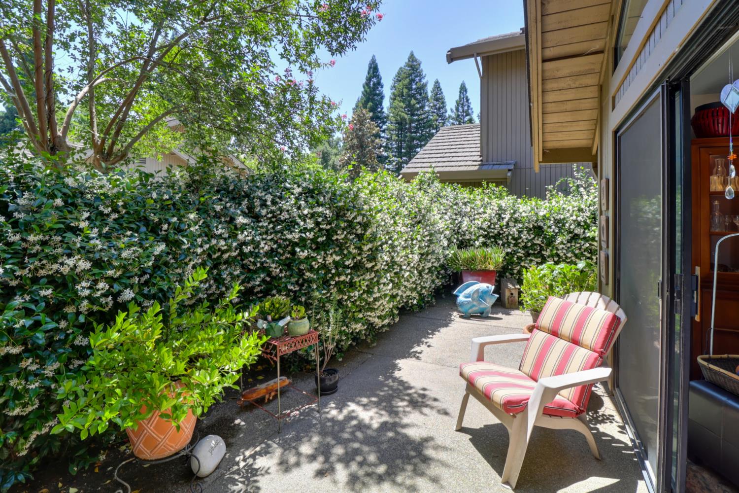Detail Gallery Image 43 of 99 For 1911 Discovery Village Ln, Gold River,  CA 95670 - 2 Beds | 2 Baths