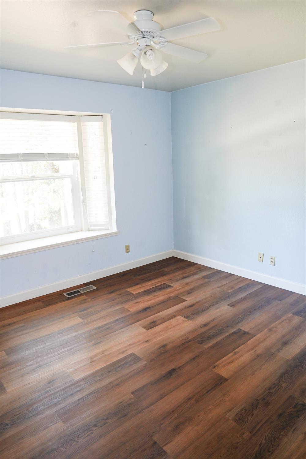 Detail Gallery Image 36 of 78 For 16939 Norlene Way, Grass Valley,  CA 95949 - 3 Beds | 2/1 Baths