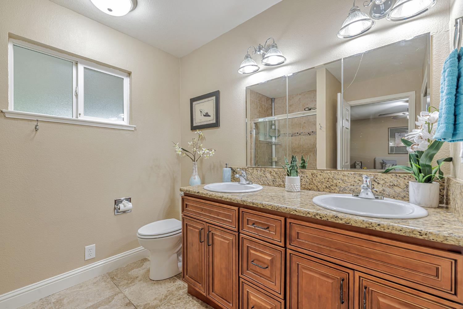 Detail Gallery Image 25 of 58 For 4469 Benton Way, Shingle Springs,  CA 95682 - 4 Beds | 2 Baths