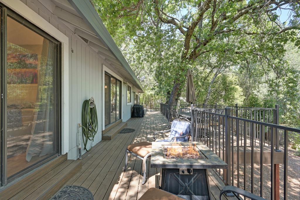 Detail Gallery Image 63 of 73 For 2953 Oakleaf Dr, Cameron Park,  CA 95682 - 3 Beds | 2/1 Baths