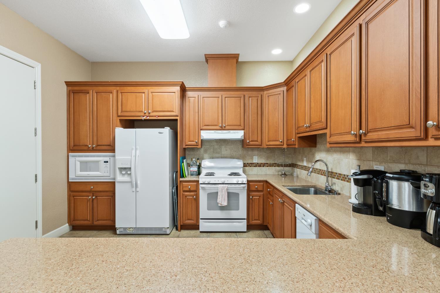 Detail Gallery Image 42 of 51 For 2431 Bird Rock Pl, Turlock,  CA 95380 - 3 Beds | 2 Baths