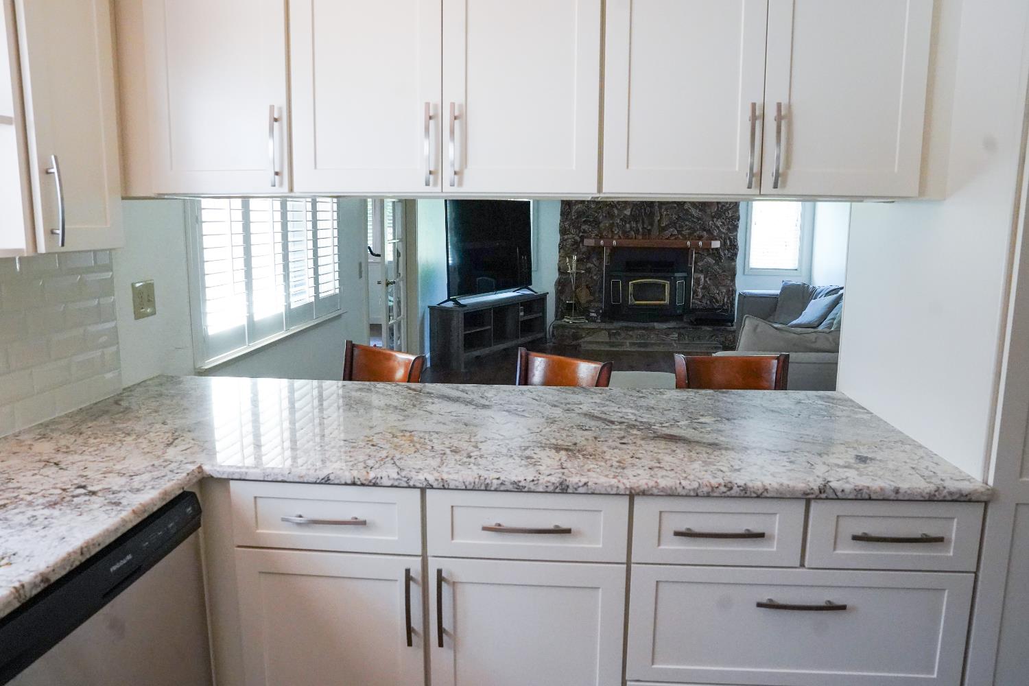 Detail Gallery Image 17 of 78 For 16939 Norlene Way, Grass Valley,  CA 95949 - 3 Beds | 2/1 Baths