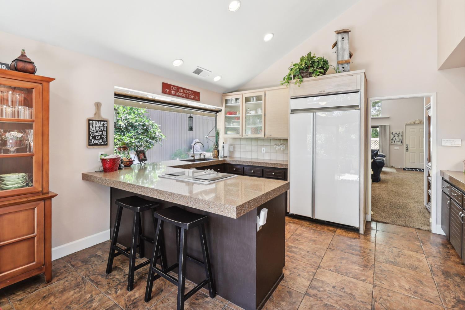 Detail Gallery Image 17 of 99 For 1911 Discovery Village Ln, Gold River,  CA 95670 - 2 Beds | 2 Baths